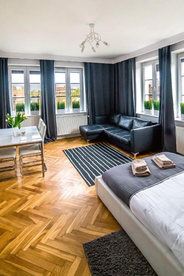 Cracovia Apartments ภายนอก รูปภาพ