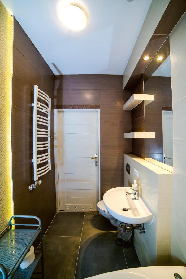 Cracovia Apartments ภายนอก รูปภาพ