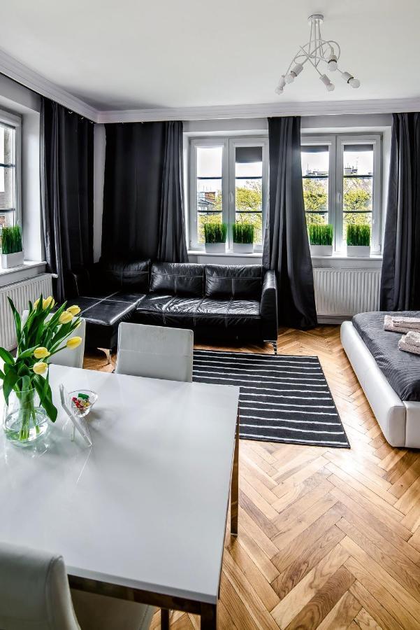 Cracovia Apartments ภายนอก รูปภาพ